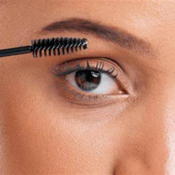 Guide to Mascara for Lash Extensions