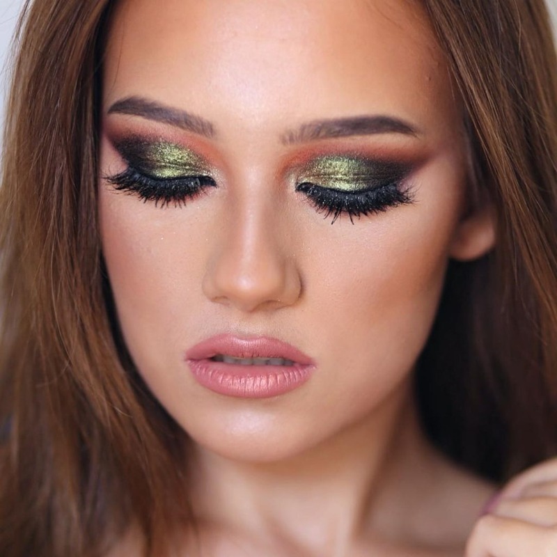 Green eyeshadow