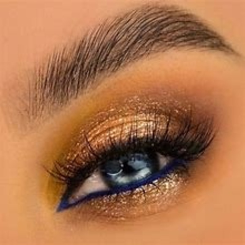 Gold eyeshadow