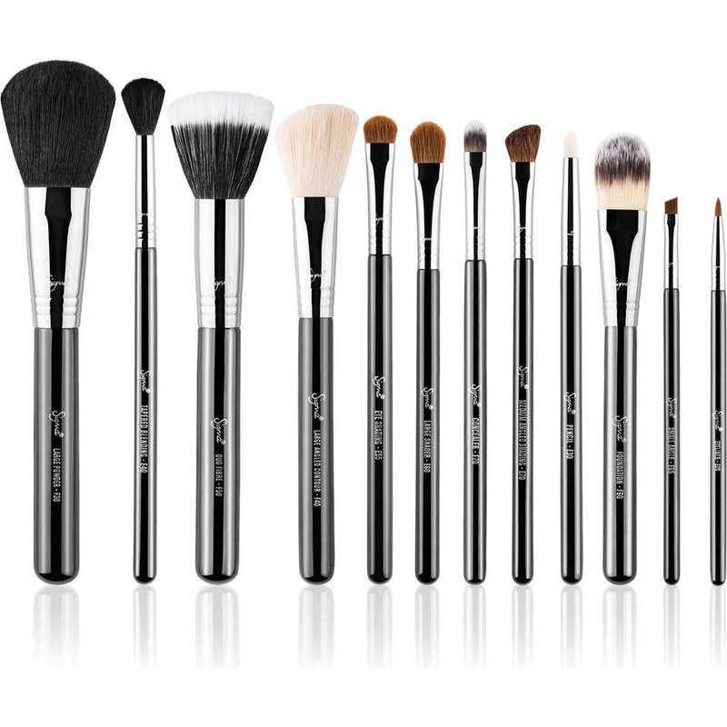 Best Eyeshadow Brushes: Top Picks for Flawless Application