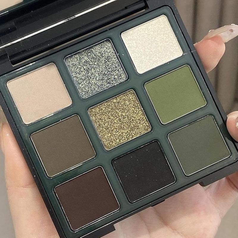 Green Eyeshadow Palette